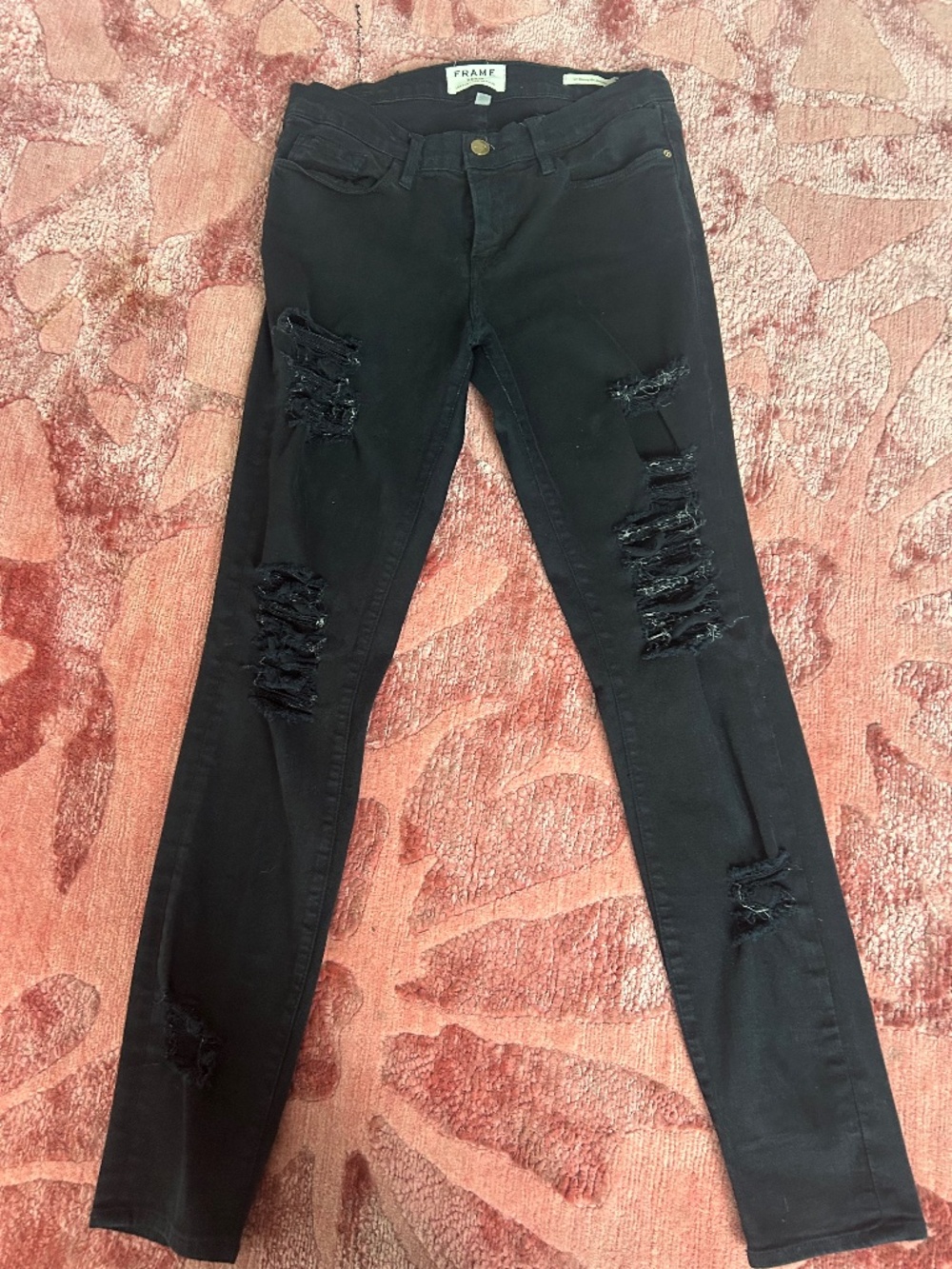 Distressed FRAME black skinny jeans size 28